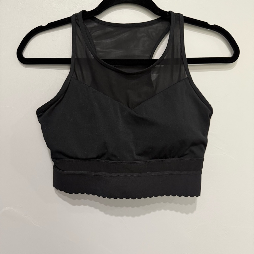 Women’s ZYIA Black Racerback Sports Bra with Scalloped Hem Size Small